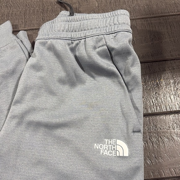 The north face jogging pants - Picture 1 of 12